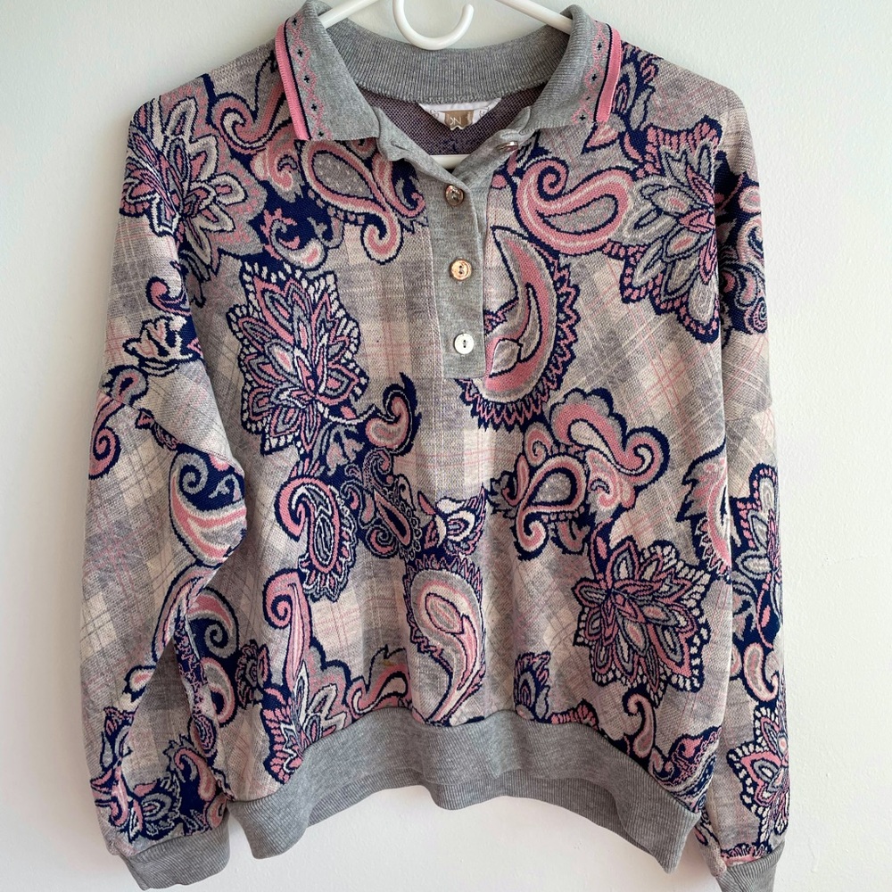 Vintage floral crewneck sweater